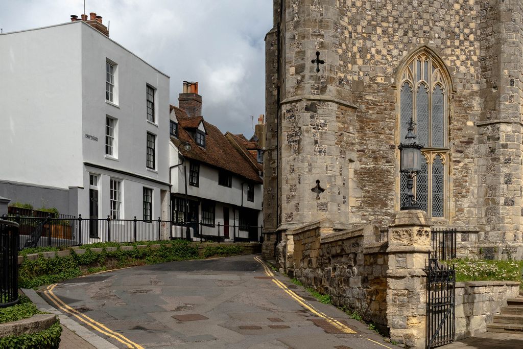 Property photo 2 of 27 311881 - A0Op6000003Ooy3Mag_N46.Jpg