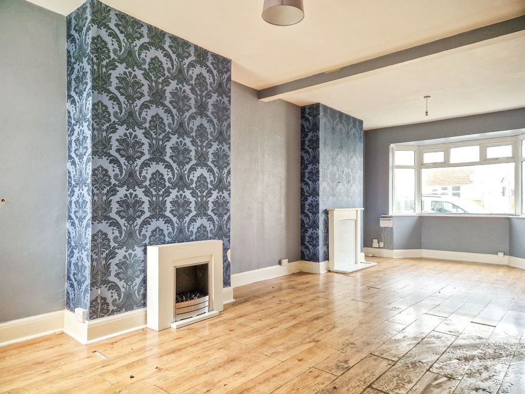 Property photo 2 of 10 Image 2