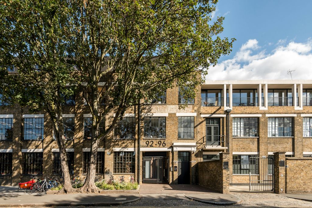 Property photo 2 of 55 Db4.Jpg