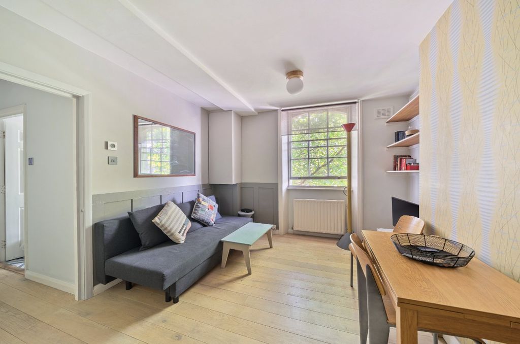 Property photo 3 of 13 Picture No. 05