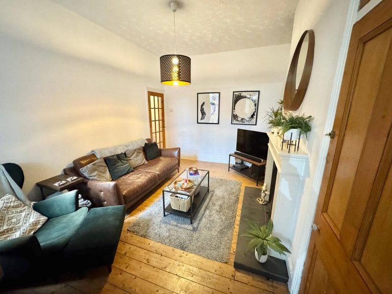 Property photo 3 of 11 Photo 7