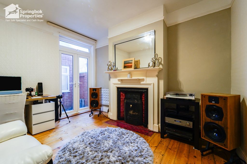 Property photo 3 of 15 Image 2