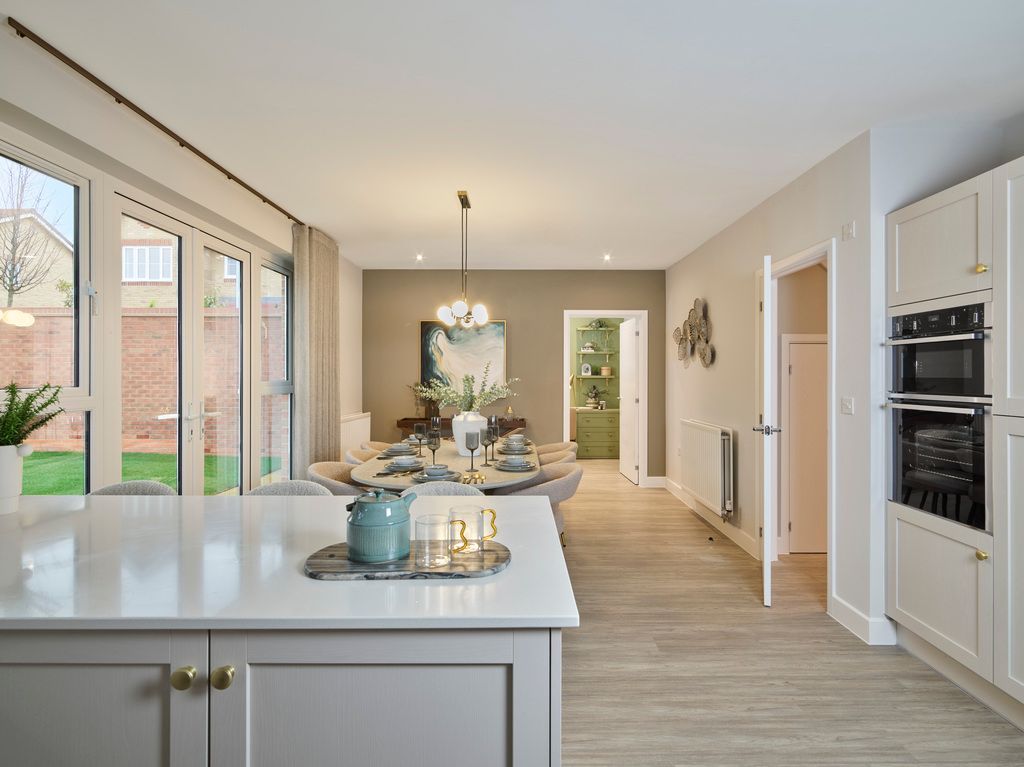 Property photo 2 of 11 Vise-Brox-25-P40Lime-013