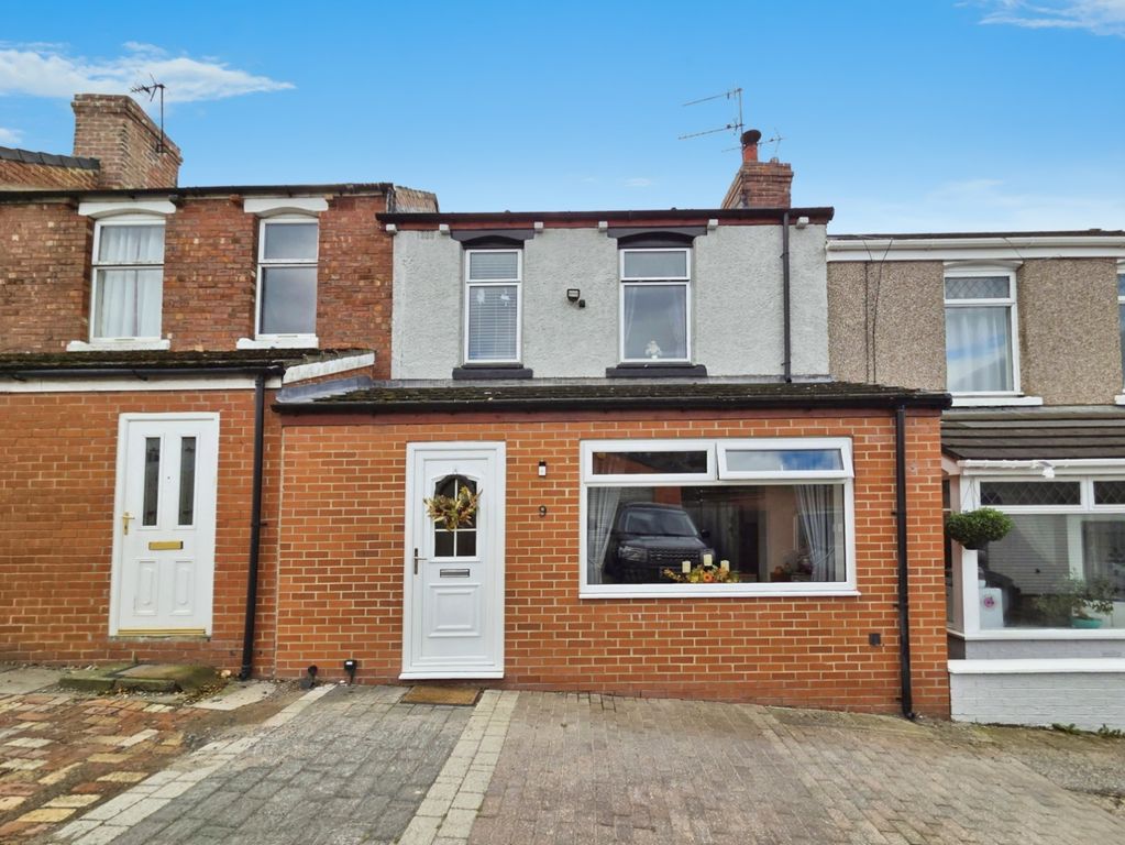 Property photo 1 of 17 Pbox-Img.Jpg