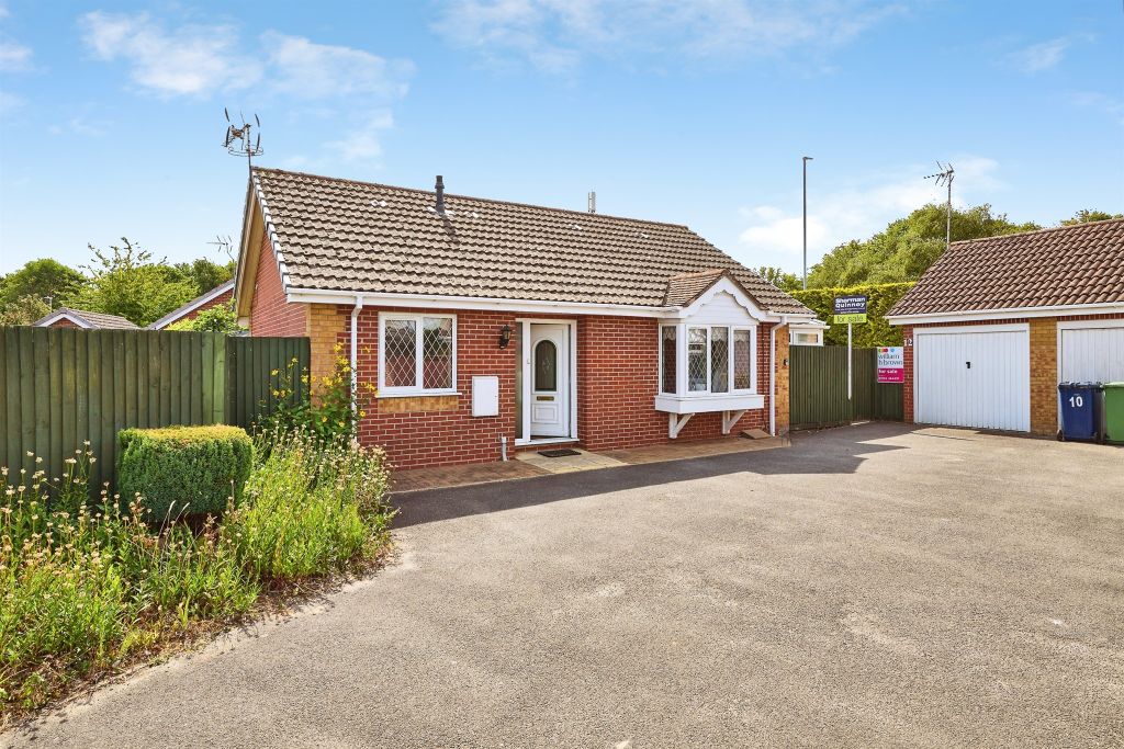 Property photo 1 of 16