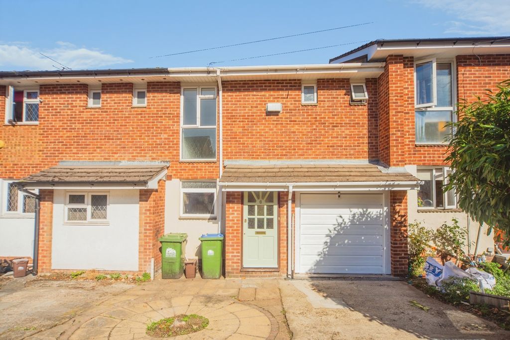 Property photo 1 of 18 Pbox-Img.Jpg