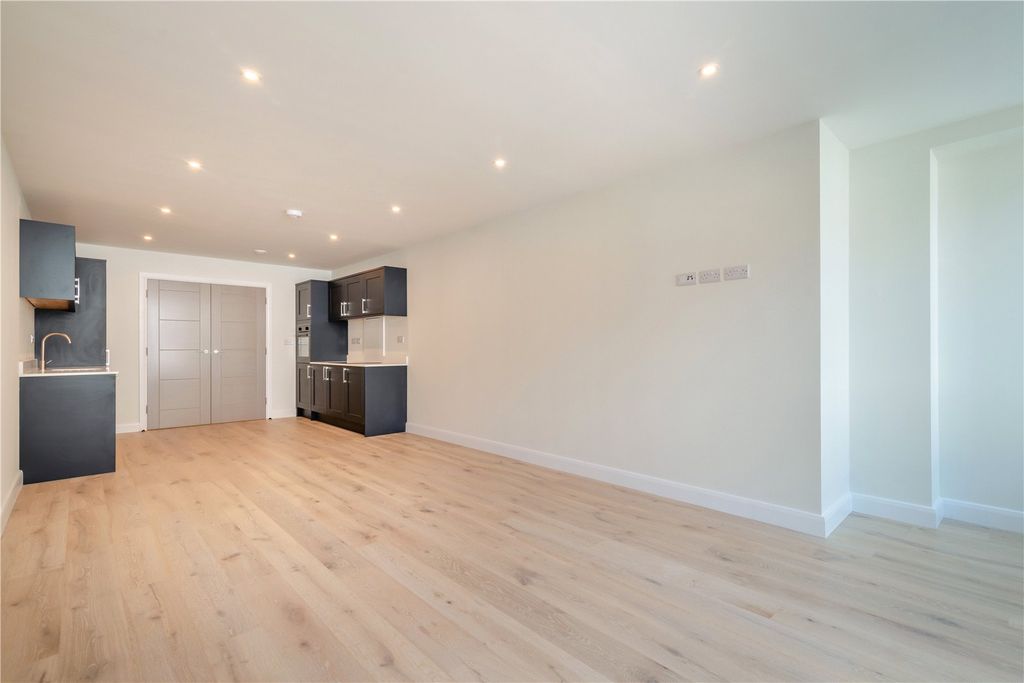 Property photo 1 of 15 Picture 1