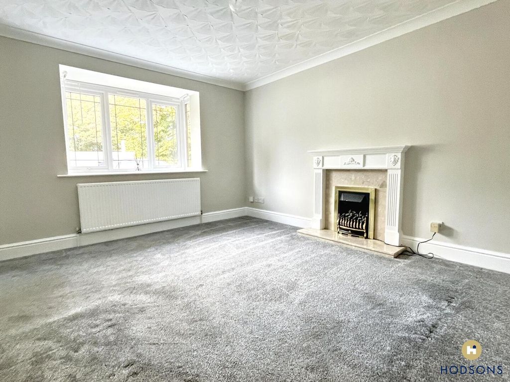 Property photo 3 of 8 Living Room