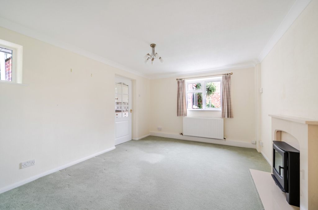 Property photo 3 of 13 1527685-3-1A0Ec91372Ecb