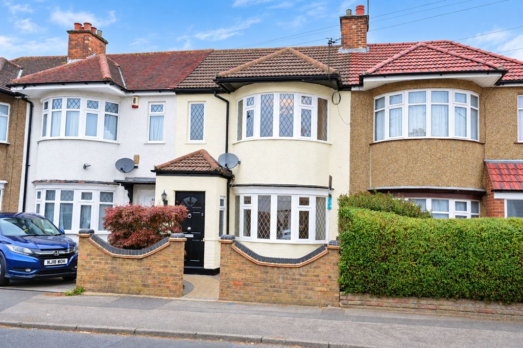 Property photo 1 of 10 Front