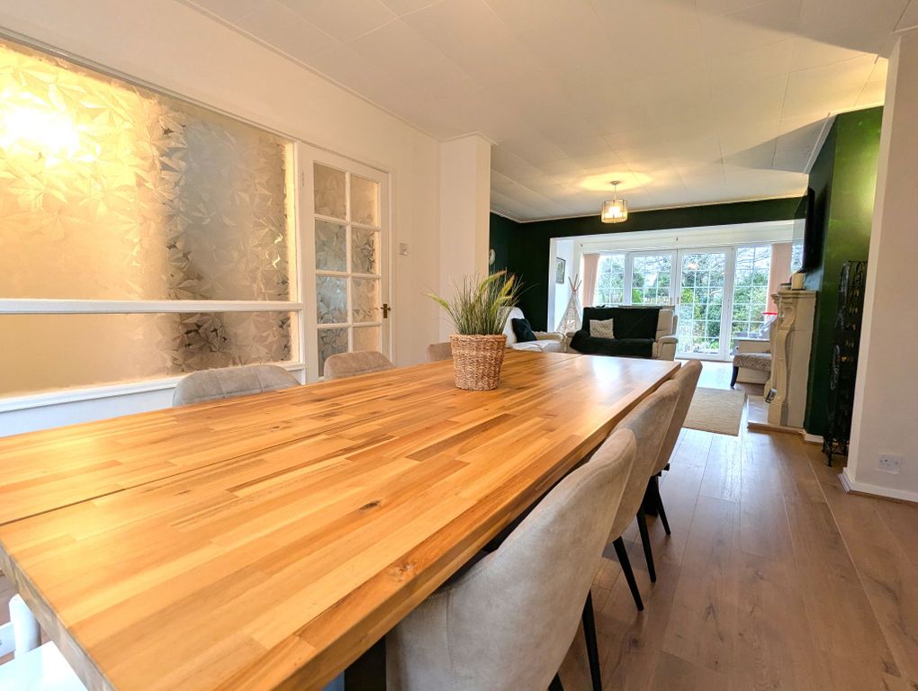 Property photo 2 of 21 Photograph 2