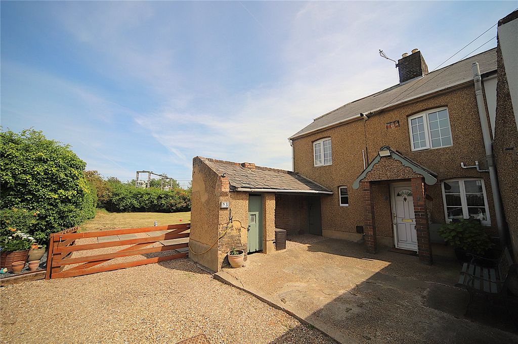 Property photo 1 of 10 Picture No. 01