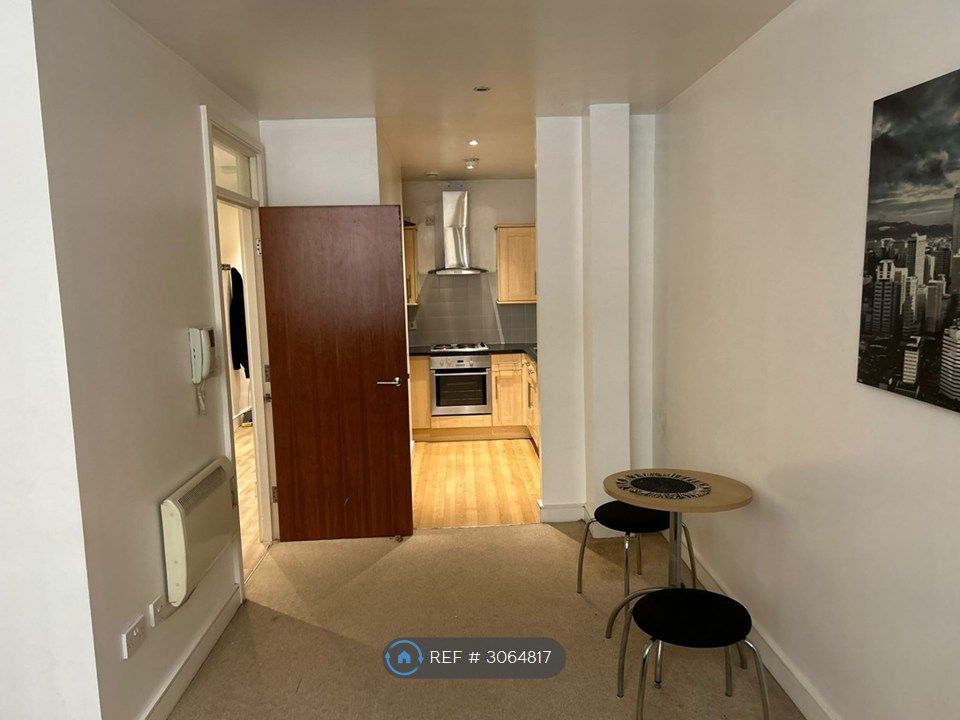 Property photo 3 of 12 Dining Area