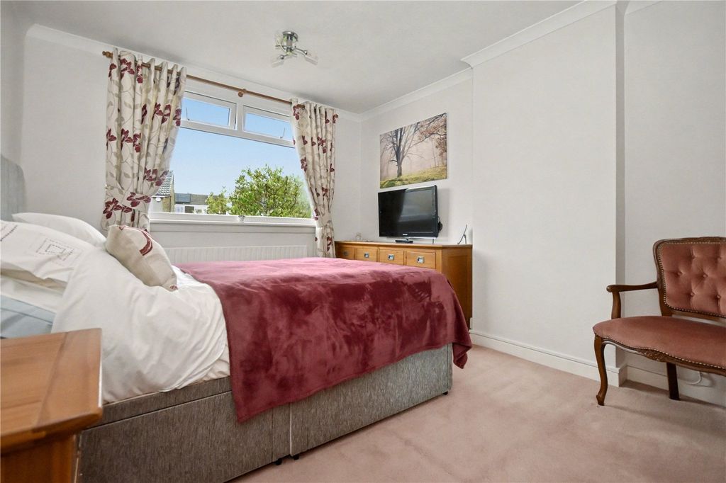 Property photo 3 of 16 Picture No. 06