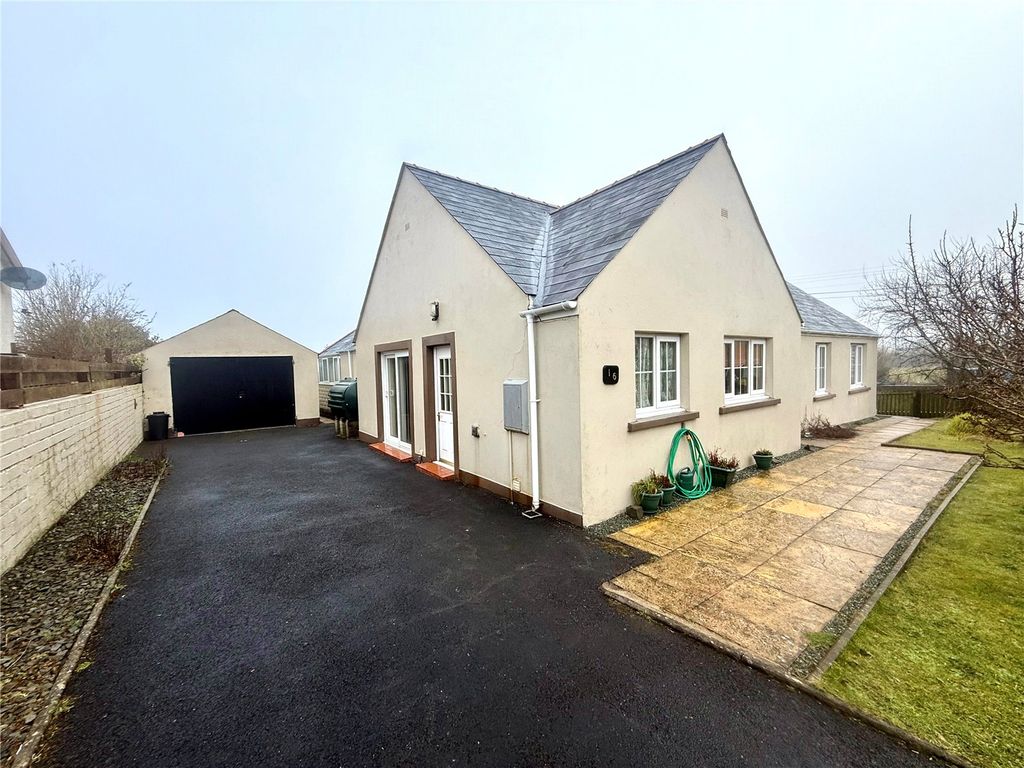 Property photo 1 of 27 Picture No. 35