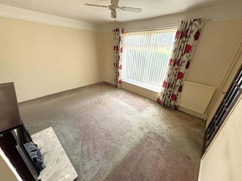 Property photo 3 of 32 Image3.Jpg