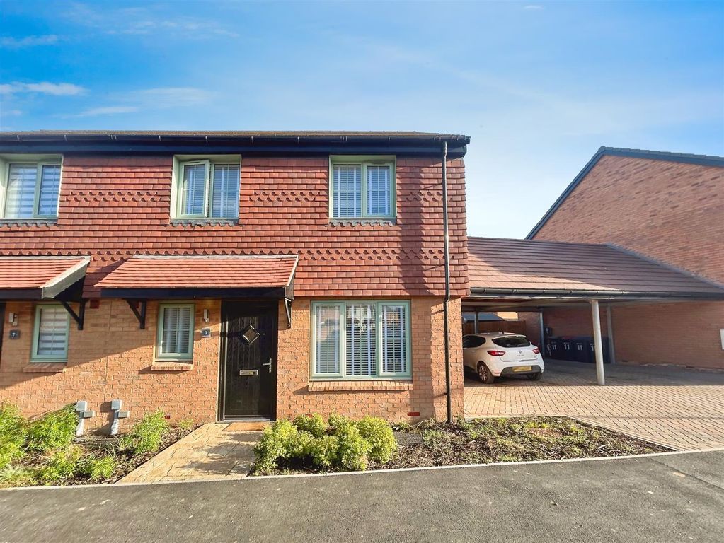 Property photo 1 of 14 External