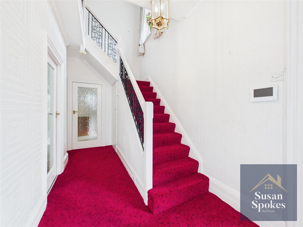 Property photo 2 of 26 Cam01858G0-Pr0195-Still002.Jpg