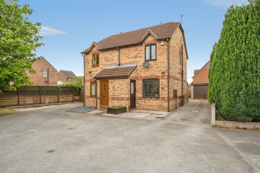 Property photo 1 of 11