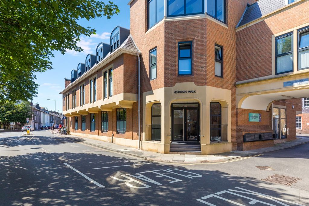 Property photo 1 of 6 4425690