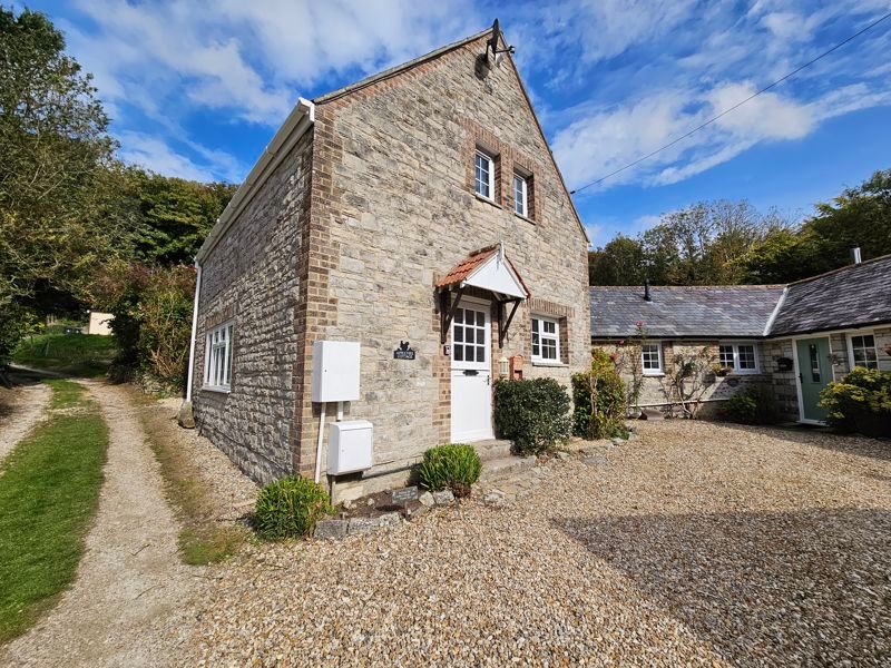 Property photo 2 of 8 Photo 17