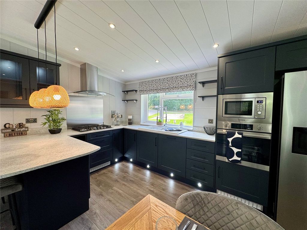 Property photo 2 of 11 Picture No. 02