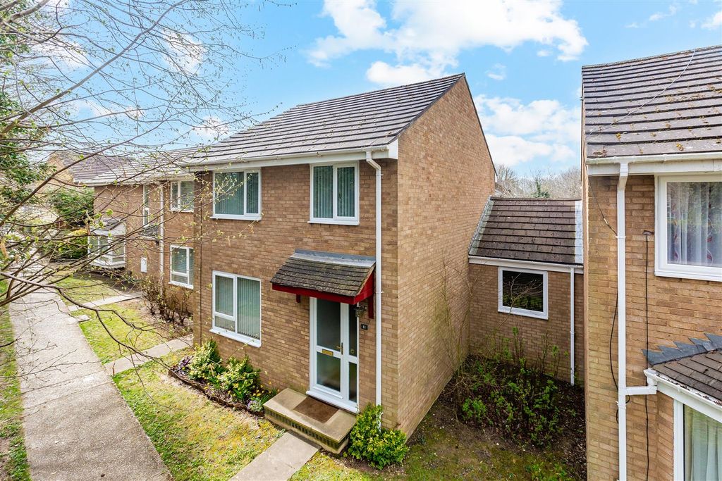 Property photo 1 of 17 11 Olivers Mill-Hr18.Jpg