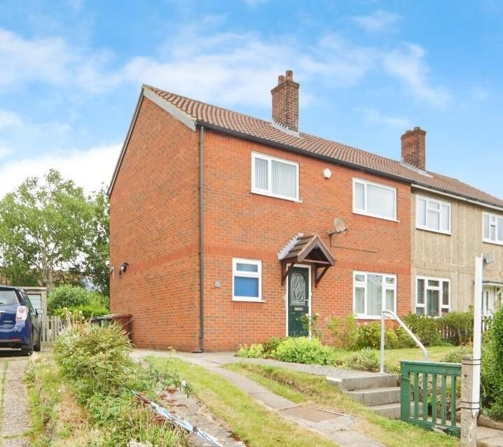 Property photo 1 of 12
