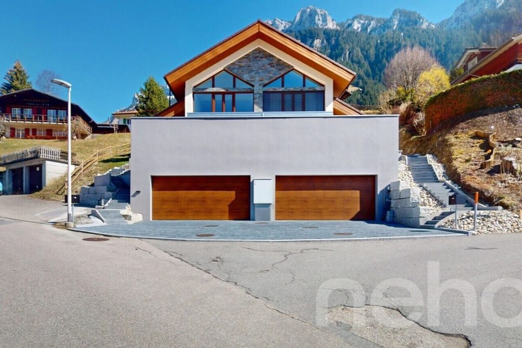 Property photo 1 of 13