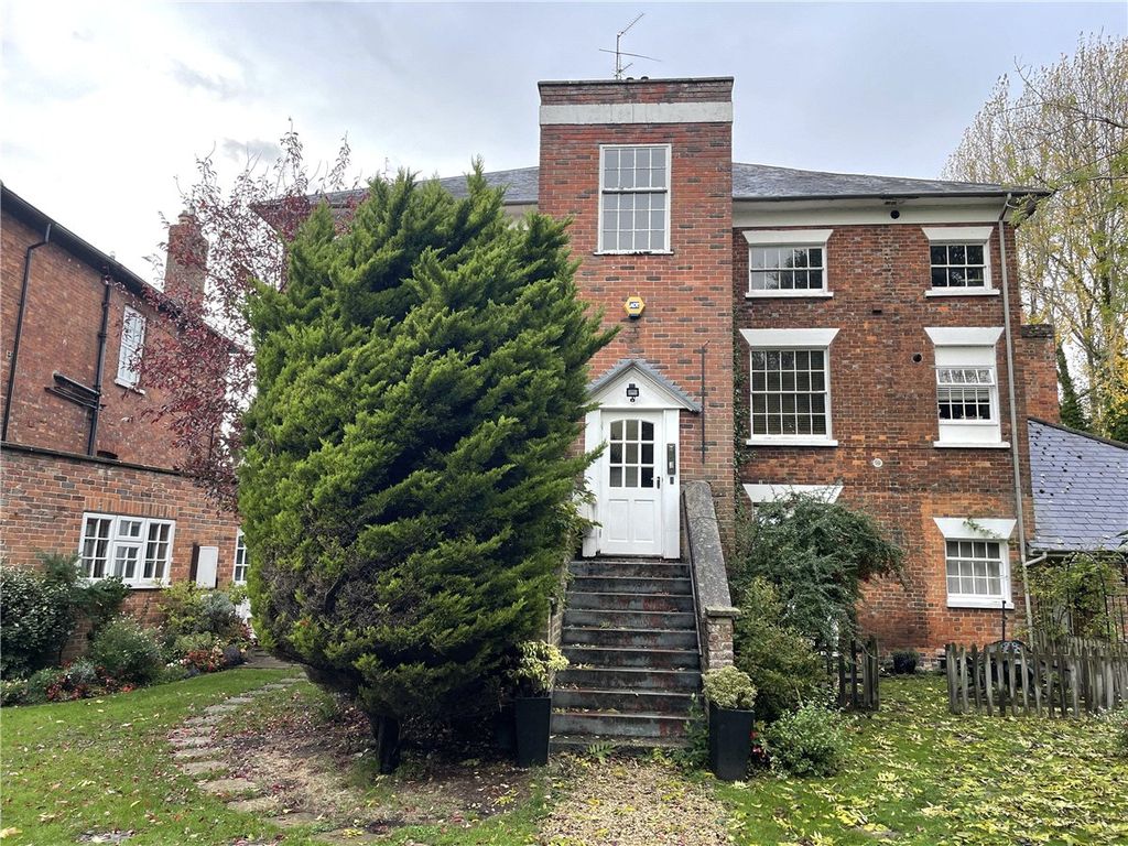 Property photo 2 of 10 Picture No. 51