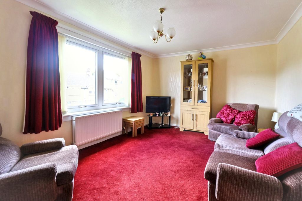 Property photo 2 of 10 Picture No. 24