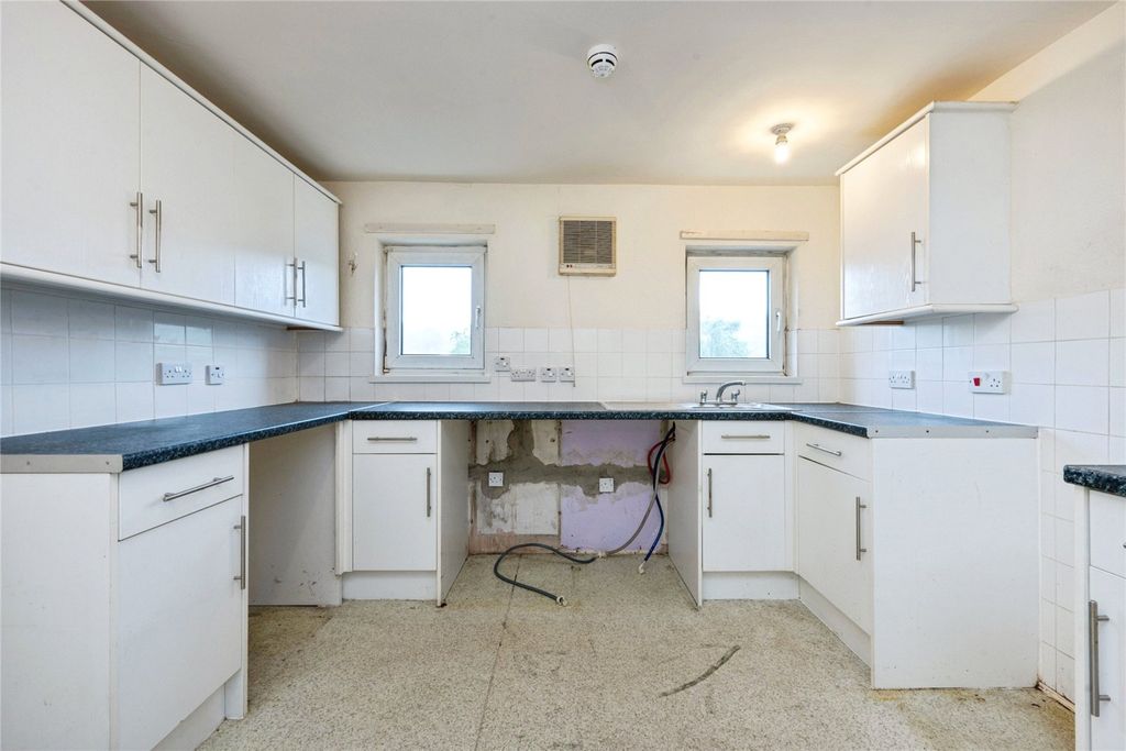 Property photo 3 of 14 Picture No. 31