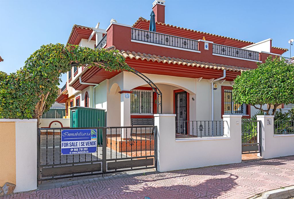 Property photo 1 of 34