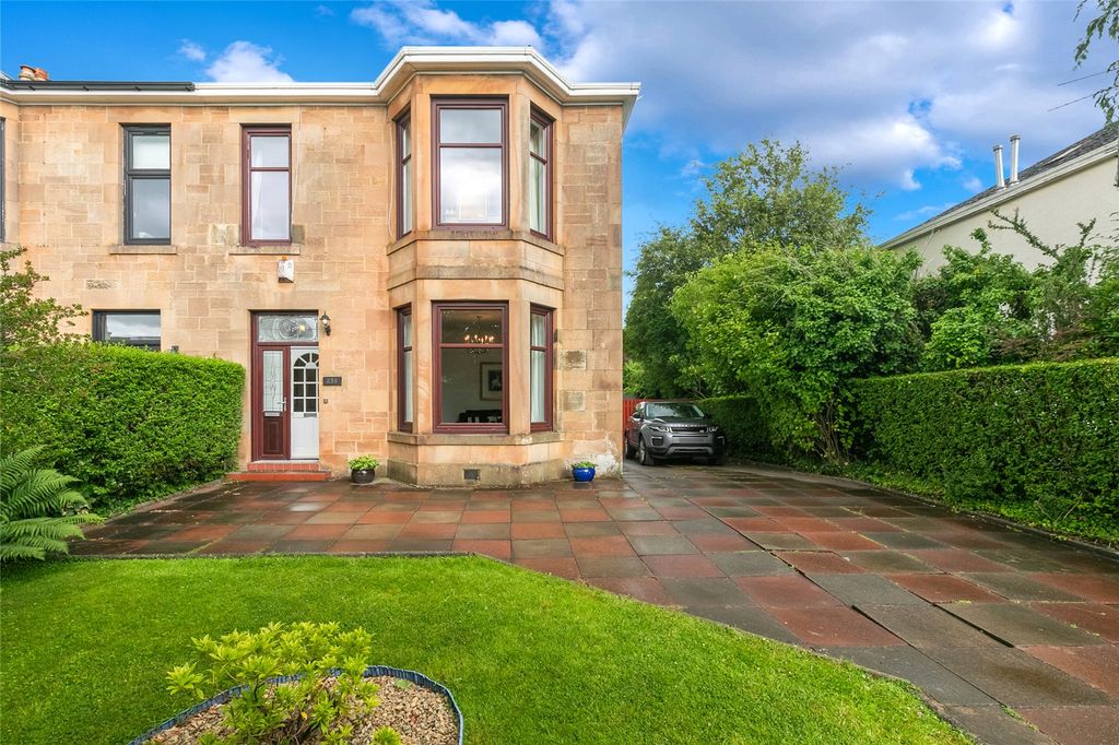 Property photo 1 of 39 Picture No. 37