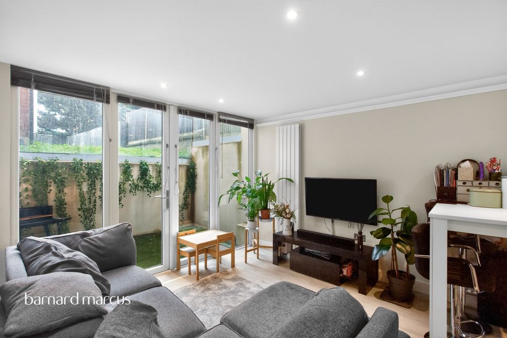 Property photo 2 of 19