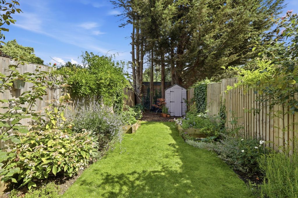 Property photo 3 of 16