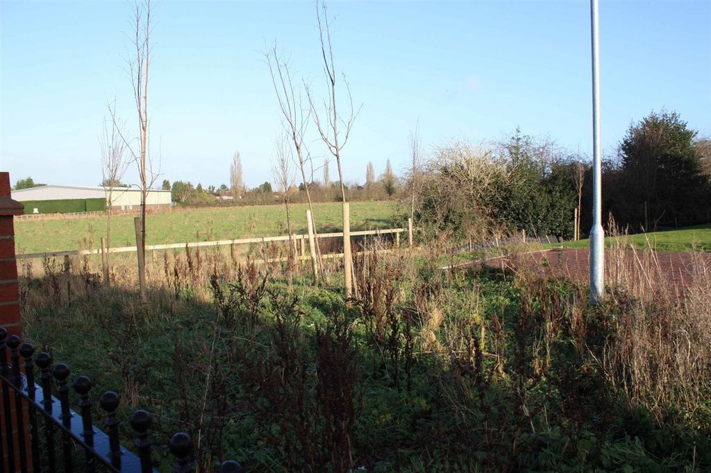 Property photo 3 of 9 Mor 7.Jpg