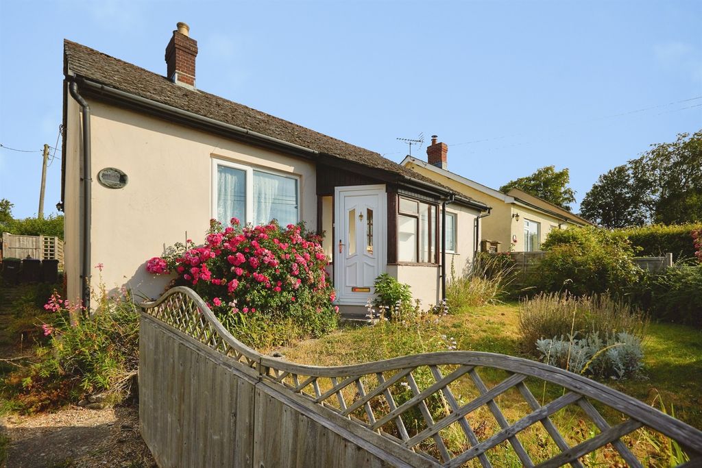 Property photo 1 of 16