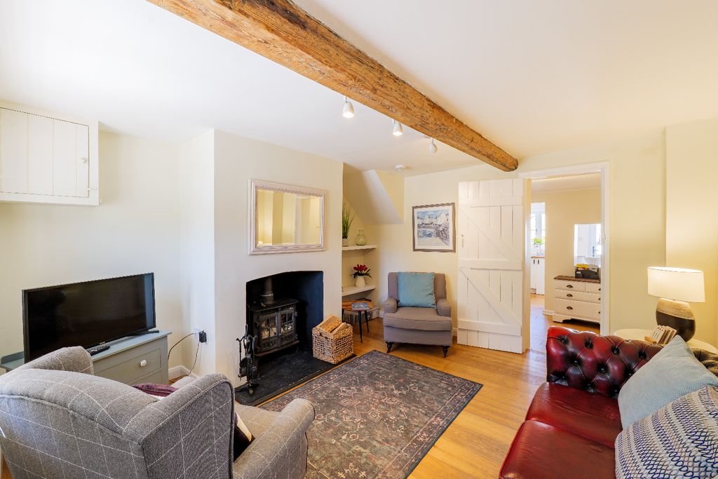 Property photo 3 of 17 5083387