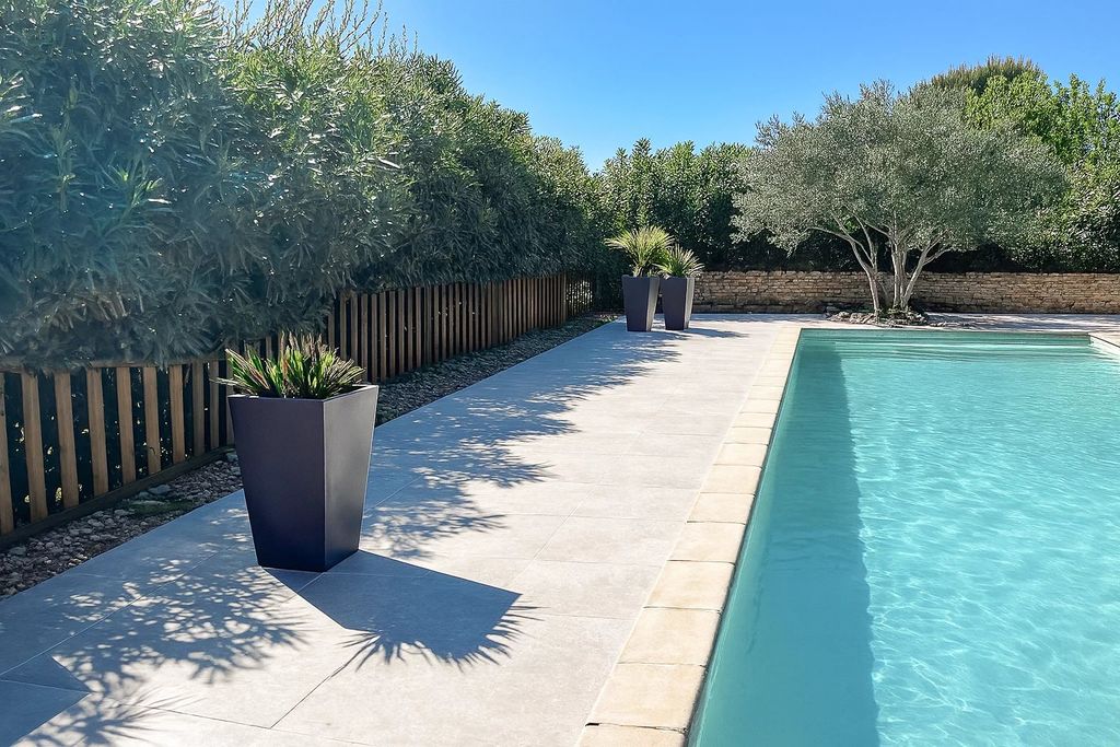 Property photo 3 of 31