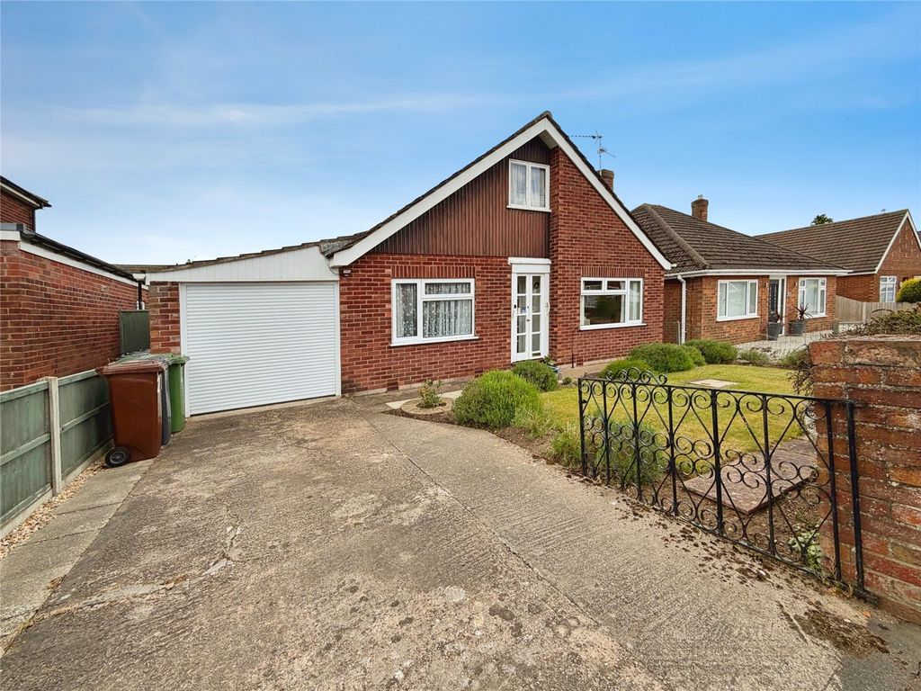 Property photo 1 of 13 Outside