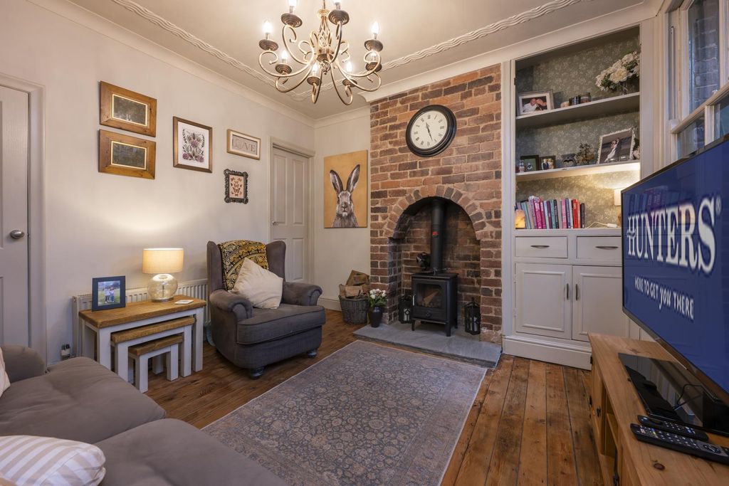 Property photo 3 of 18