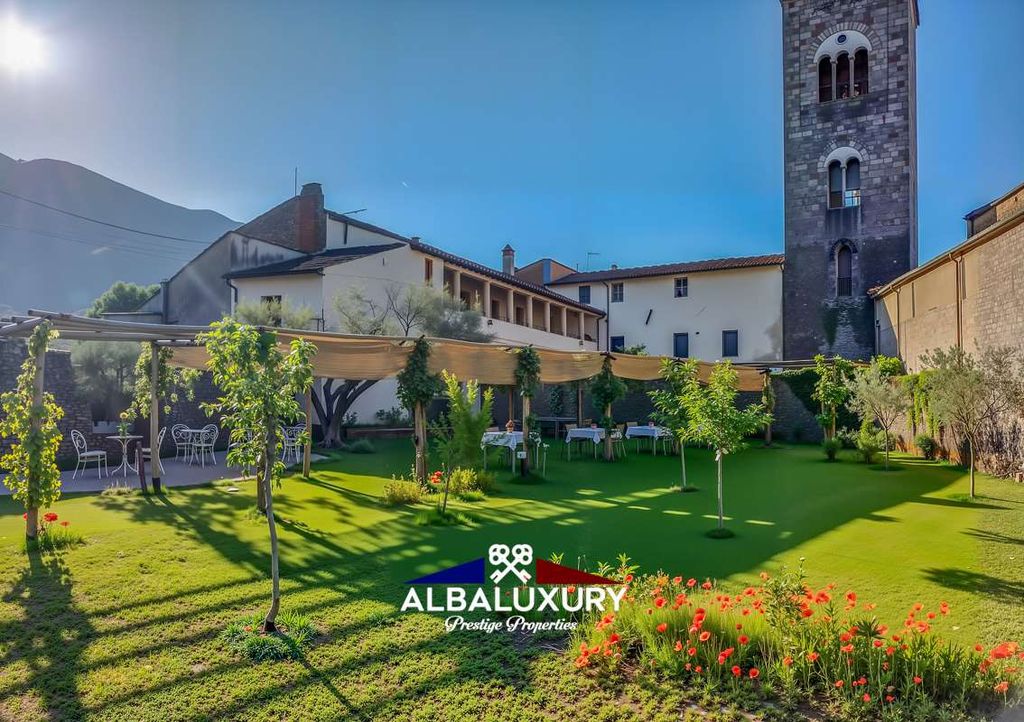 Property photo 1 of 43