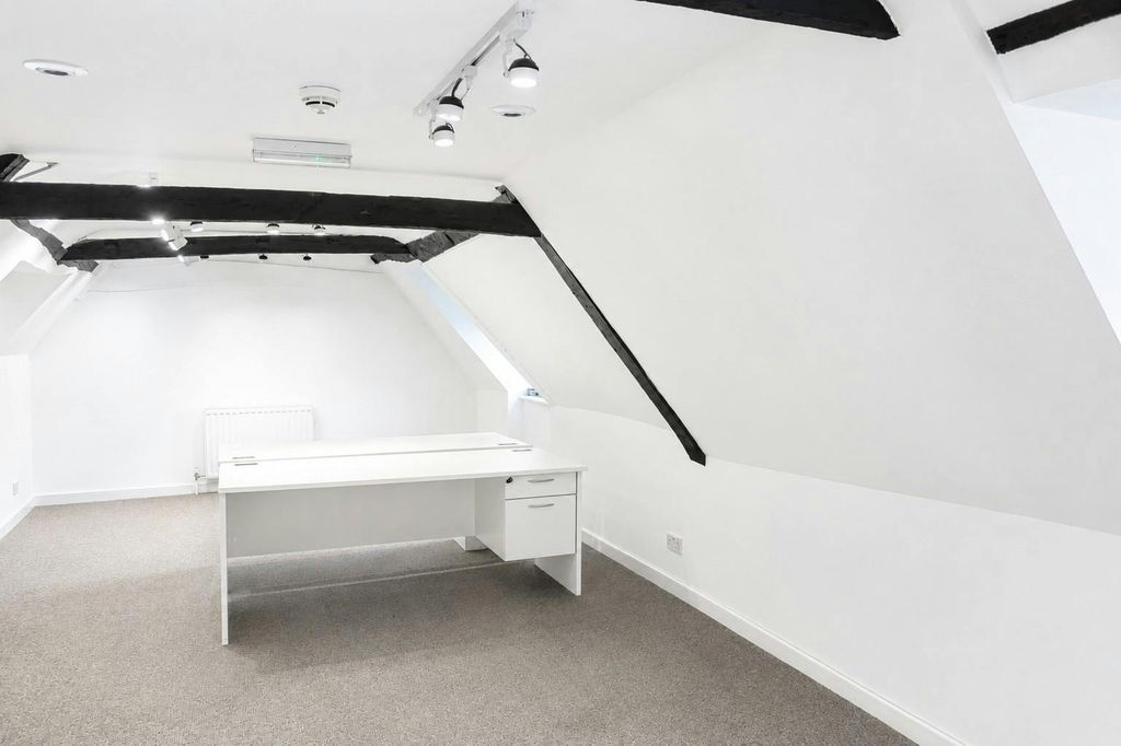 Property photo 2 of 8 Lyric House Hertford 1.Jpeg