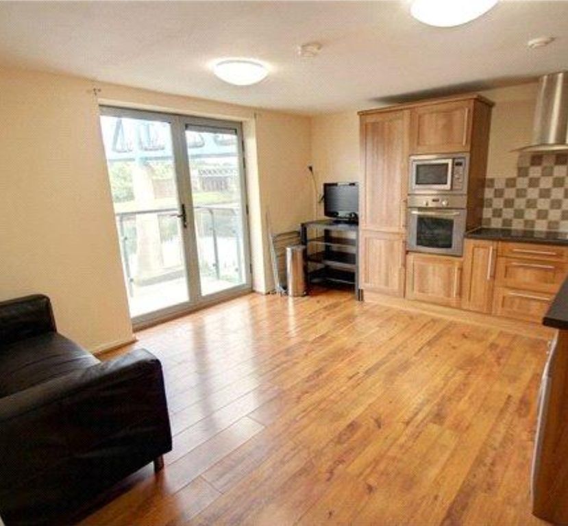 Property photo 3 of 7