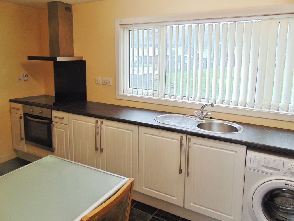 Property photo 2 of 7 51458B49-001