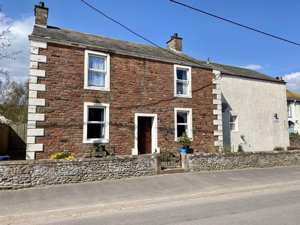 Property photo 2 of 33