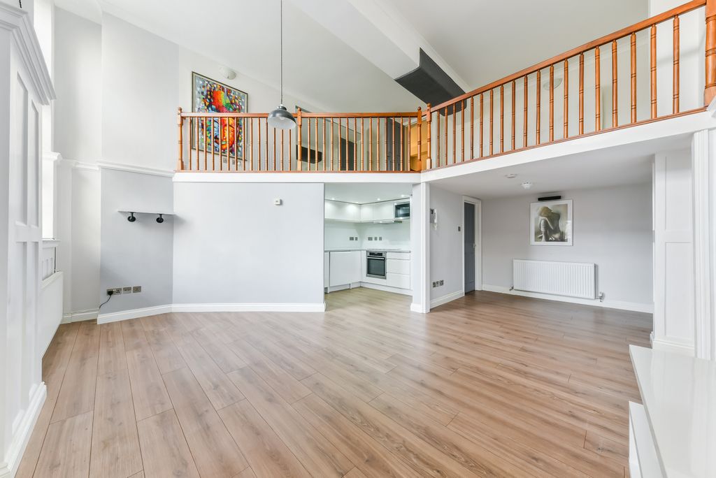 Property photo 3 of 13 Aa7B480886157E05Ff58c5c8F5690661