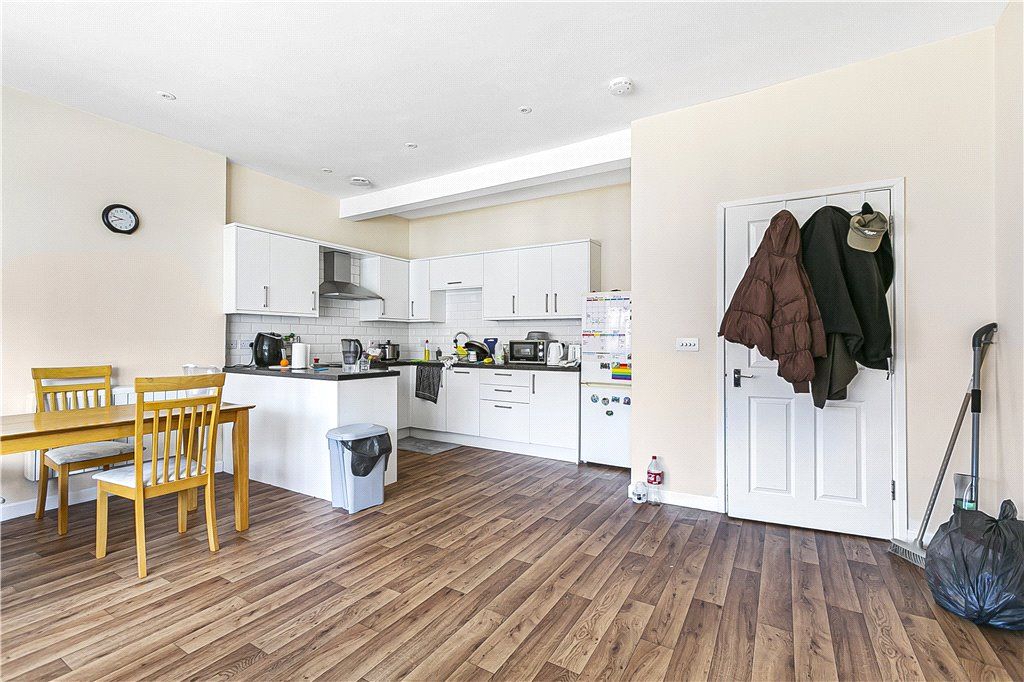 Property photo 3 of 15 Reception/Kitchen