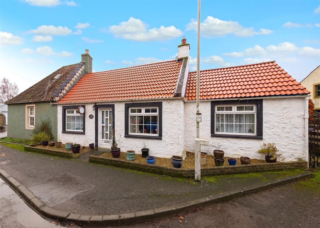 Property photo 1 of 17 Ex_Externals.Jpg